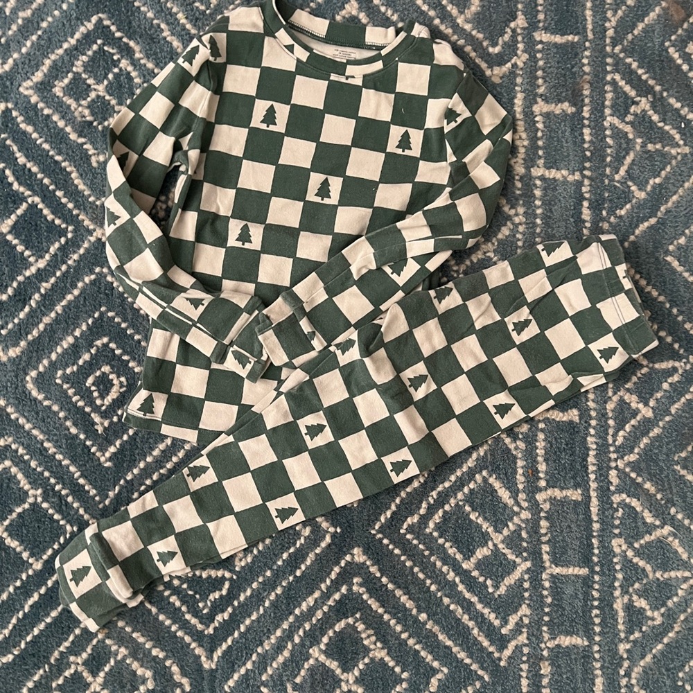 Kids Tree Pattern Pajama Set - Forest Green and Cream